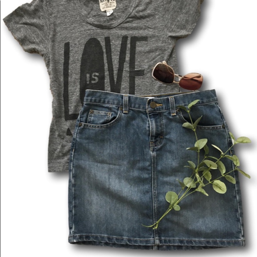 ⭐️3 for $21⭐️Vintage Calvin Klein Jean skirt